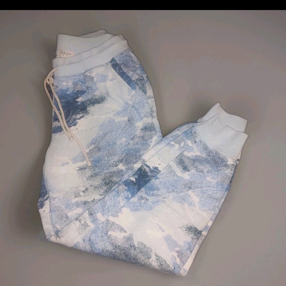 Style & Co. Blue and White Camouflage Joggers
